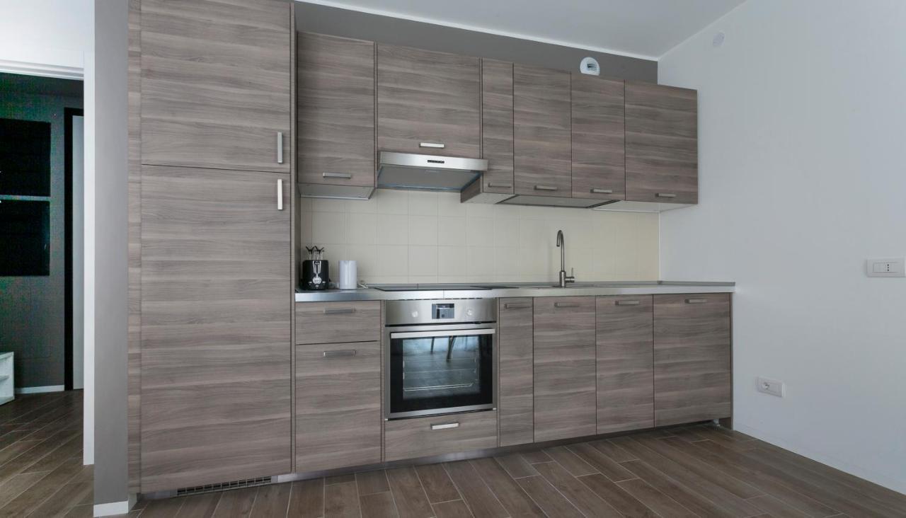Italianway-Poma Apartment Milan Exterior photo
